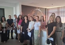 Projekt finansira Vlada ZDK: REZ potpisao ugovore za stručno osposobljavanje mladih